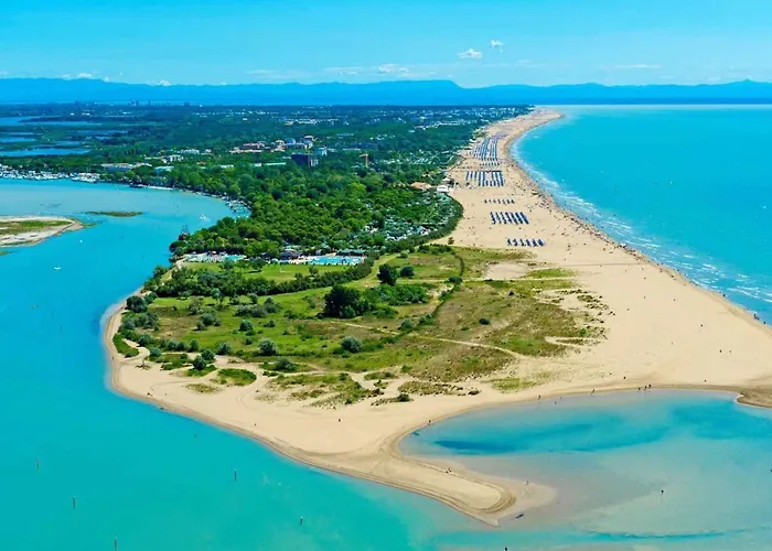 In 24425 Апартаменти